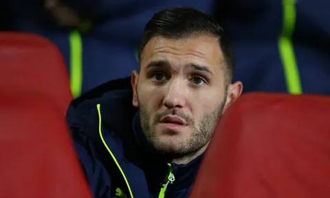 Wenger xin lỗi Perez, nhưng không giảm giá bán