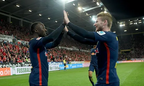 Bundesliga 2017/18 hấp dẫn trên mọi phương diện