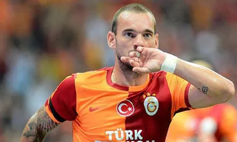 Wesley Sneijder đứng trước cơ hội trở lại Serie A