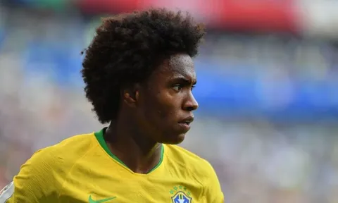 Barcelona dùng 3 ngôi sao đổi lấy Willian của Chelsea
