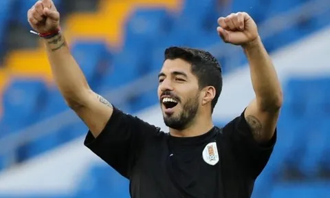 Suarez sẽ trở lại sau "thảm hoạ" dứt điểm?