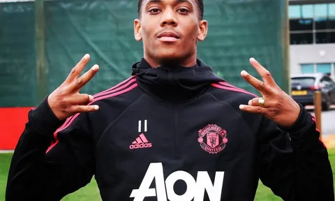 World Cup và CR7 đã làm đảo lộn tương lai của Martial tại M.U
