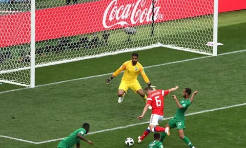 FIFA chọn ra 18 bàn thắng đẹp nhất World Cup 2018