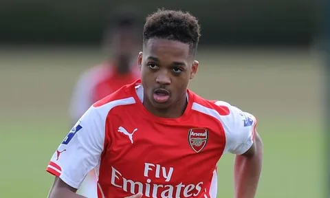 XÁC NHẬN: Arsenal bán sao trẻ sang Benfica