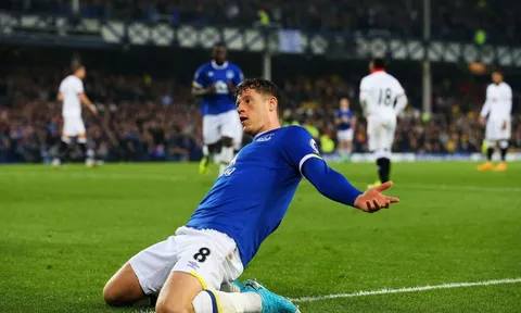 XÁC NHẬN: Chưa có đề nghị cho Ross Barkley
