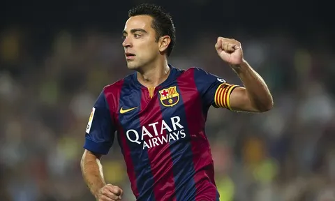 Xavi và cú "xoay com-pa" đã thành thương hiệu
