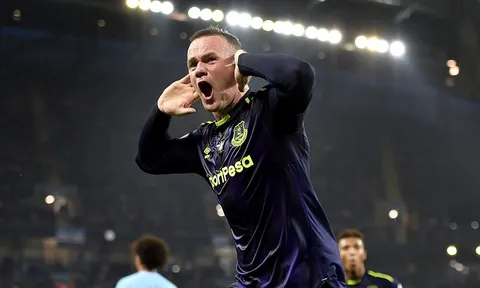 Xé lưới Man City, Rooney đạt cột mốc khủng