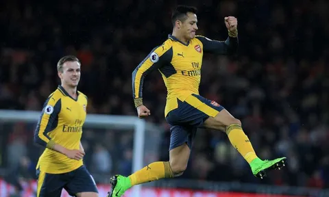 Xem lại siêu phẩm của Sanchez vào lưới Middlesbrough
