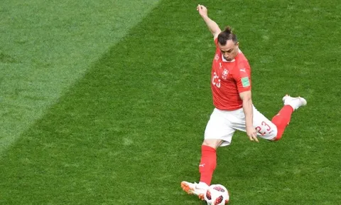 Xherdan Shaqiri sẽ chơi ở đâu trong đội hình của Liverpool?