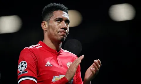 XONG: Đã rõ vụ Smalling rời Man Utd