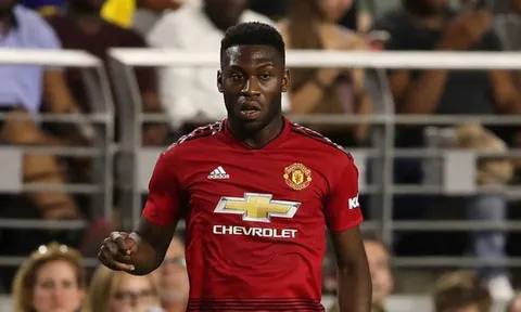 XONG: Man Utd ra quyết định tương lai với Fosu-Mensah