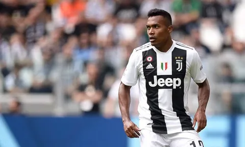 XONG! Mourinho ra quyết định THEN CHỐT vụ Alex Sandro