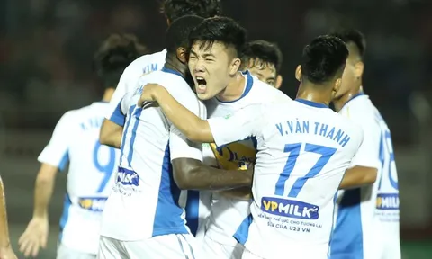 Xuân Trường "nổ súng" HAGL vẫn cưa điểm đáng tiếc