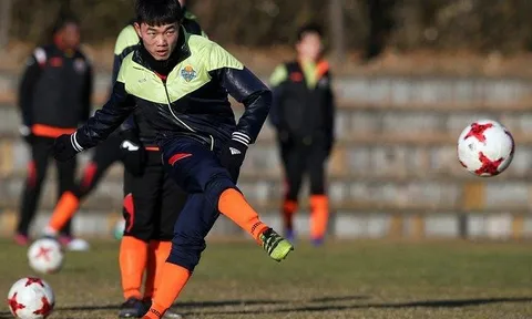 Xuân Trường tiếp tục bị gạt khỏi danh sách thi đấu của Gangwon FC