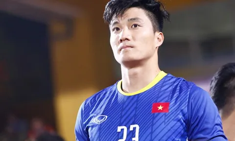Thủ môn U23 Việt Nam nói gì về tân HLV Thanh Hóa
