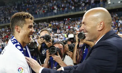 Zidane bỏ Real Madrid: MU đục nước béo cò
