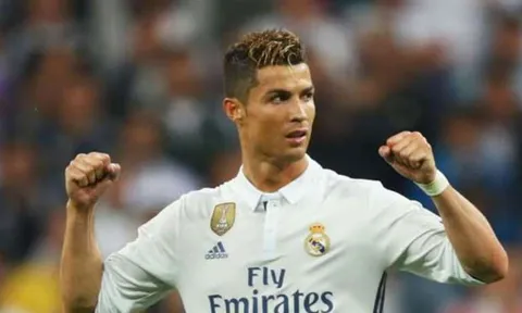 Zidane: Cristiano Ronaldo là duy nhất