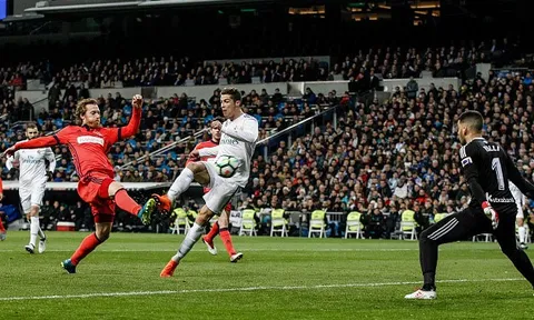 02h45 ngày 15/02, Real Madrid vs PSG: Kẻ tám lạng, người nửa cân