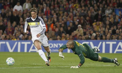 02h45 ngày 15/03, Barcelona vs Chelsea: 'Ác mộng' kéo dài?