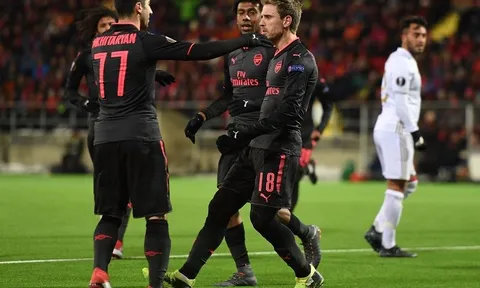 03h05 ngày 23/02, Arsenal vs Ostersunds: Chơi bóng với... "quân xanh"