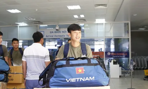 "Hot boy" U20 Việt Nam hội quân ở Nha Trang chuẩn bị U20 thế giới