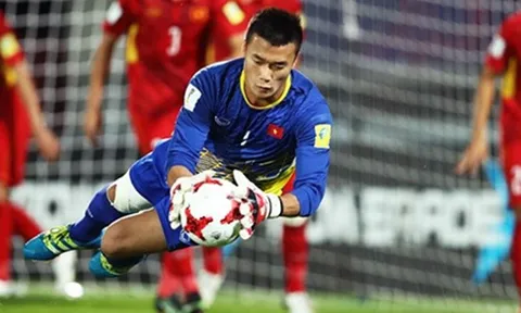 “Người nhện” Bùi Tiến Dũng và "cột mốc" bóng đá Việt Nam