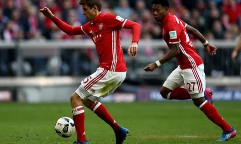 10 pha bóng fair-play được nhớ mãi ở Bundesliga