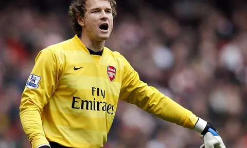 10 pha cứu thua hay nhất trong lịch sử Arsenal