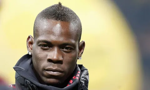 10 pha lập công để đời của Mario Balotelli