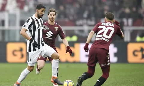 Chán Juventus, Khedira muốn về Bundesliga?