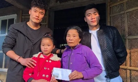 Điểm tin bóng đá Việt Nam sáng 15/02: “Thủ môn quốc dân” lại đốn tim người hâm mộ bằng việc thiện
