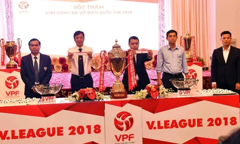 Bầu Tú ra tay: CHỐT vụ bản quyền truyền hình V-League 2018