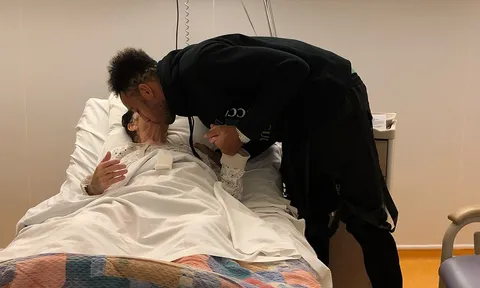 Bỏ lại tất cả, Aubameyang bay về Tây Ban Nha thăm bà hấp hối