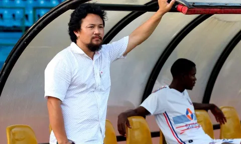 ‘Nhiều CLB V-League coi người đại diện như kẻ trục lợi’