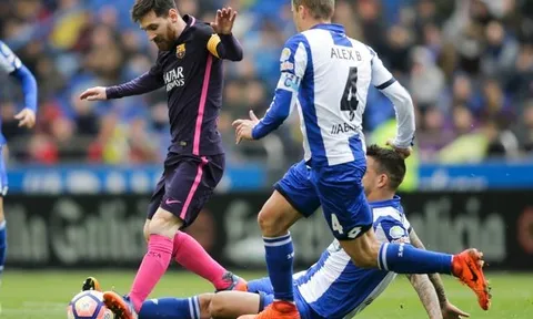 Thi đấu xuất thần, Deportivo đưa Barca trở lại mặt đất