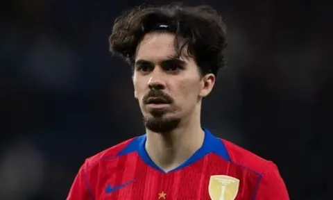 Vitinha chọn Bruno Fernandes vào top 4 tiền vệ hay nhất