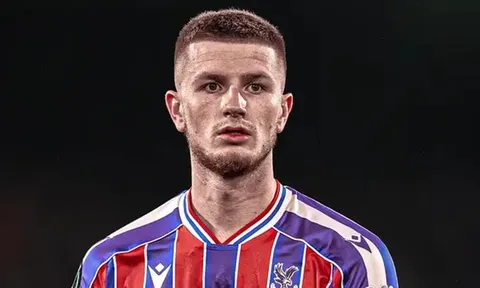 Liverpool đàm phán chiêu mộ Adam Wharton trước mũi MU