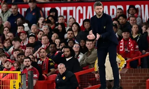Sự khác biệt giúp Michael Carrick thành công hơn Ruben Amorim