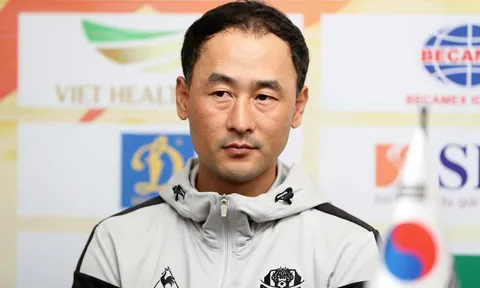 HLV U19 FC Seoul hết lời khen ngợi bóng đá trẻ Việt Nam