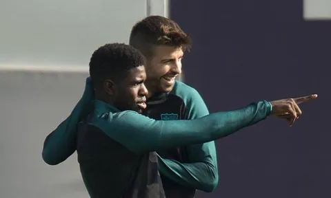 Pique suýt 'độn thổ' vì Umtiti
