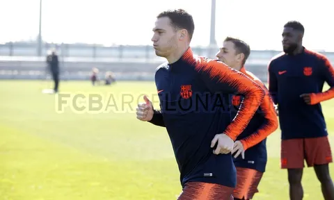 Barca nhận tin vui, Dembele và Vermaelen trở lại tập luyện