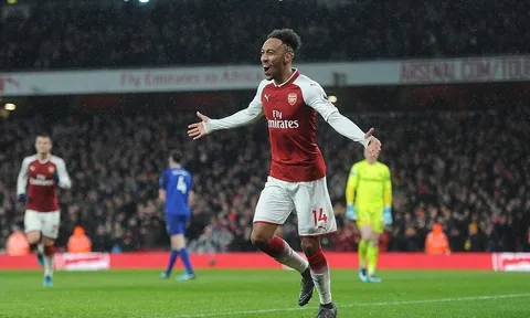 Aubameyang nổ súng, Mkhitaryan lập hat-trick kiến tạo, Arsenal đại thắng trên sân nhà