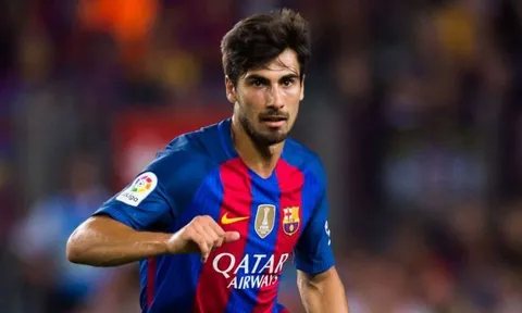4 phương án thay thế Iniesta trong trận chiến với Chelsea: Paulinho hay Gomes?
