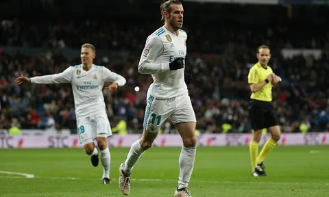 Bale 'vô cảm' trong ngày vui của Real Madrid