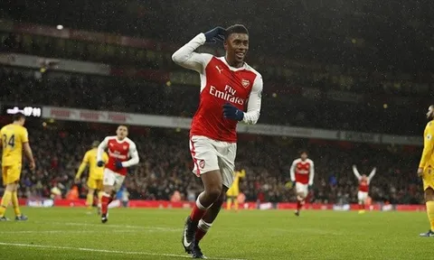 5 điểm nhấn Arsenal 2-0 Crystal Palace: Iwobi lần đầu chơi số 10