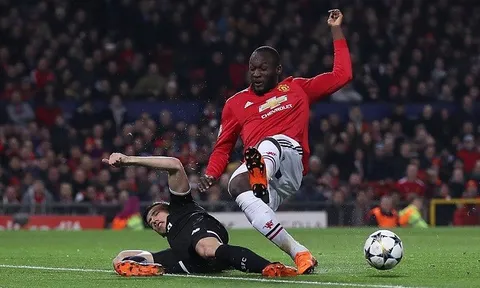 5 điểm nhấn Man Utd 1-2 Sevilla: Man Utd mất chất, De Gea thì mất phép