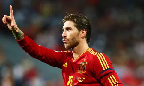 5 tiền đạo nổi tiếng ghi bàn cho ĐTQG kém Sergio Ramos