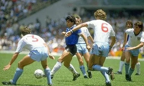50 khoảnh khắc đáng nhớ nhất lịch sử World Cup