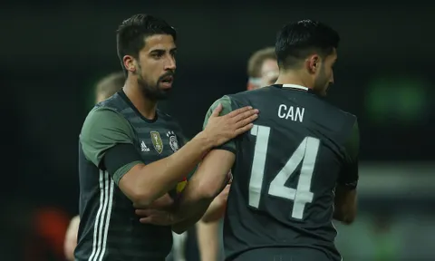 Khedira đề nghị Juventus mua Emre Can ngay và luôn