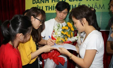 Công Phượng nhận giải "ngôi sao" trong lòng người hâm mộ